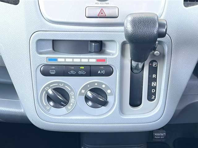 スズキ ワゴンＲ FX 富山県 2012(平24)年 6.3万km シルキーシルバーメタリック 禁煙車/CD/純正フロアマット/社外AW/リモコンキー