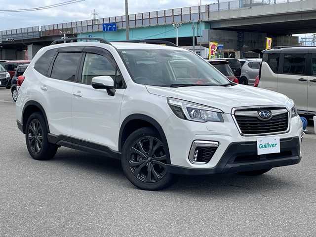 スバル フォレスター X－エディション 石川県 2020(令2)年 6.5万km クリスタルホワイトP ４ＷＤ　メーカー純正ナビ　フルセグＴＶ　バック＆サイドカメラ　ＬＥＤヘッドライト　デジタルインナーミラー　ブラインドスポットモニター　ドラレコ　パワーシート　ＥＴＣ　スマートキー　レーダークルーズ