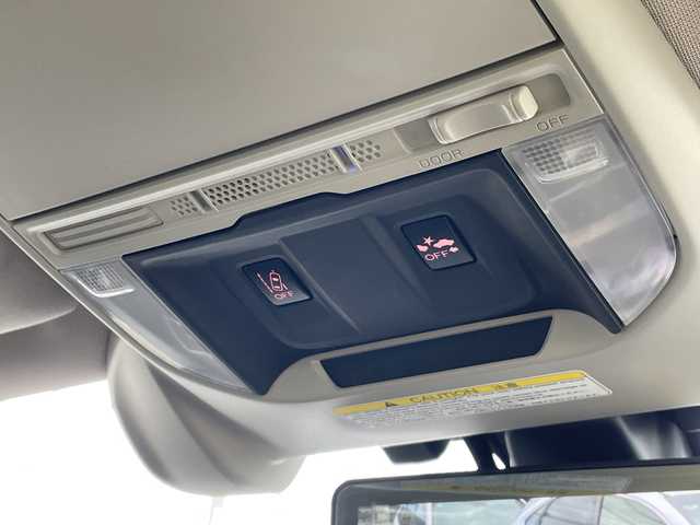 スバル フォレスター X－エディション 石川県 2020(令2)年 6.5万km クリスタルホワイトP ４ＷＤ　メーカー純正ナビ　フルセグＴＶ　バック＆サイドカメラ　ＬＥＤヘッドライト　デジタルインナーミラー　ブラインドスポットモニター　ドラレコ　パワーシート　ＥＴＣ　スマートキー　レーダークルーズ