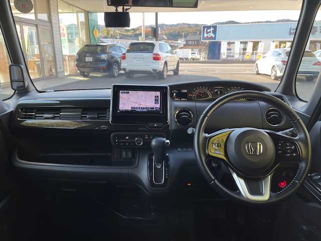 ホンダ Ｎ ＢＯＸ カスタム G L ターボ ホンダセンシング 茨城県 2018(平30)年 3.3万km クリスタルブラックパール 衝突軽減ブレーキ/ナビ【CD/FM/AM/ワンセグ】/両側パワースライドドア/クルーズコントロール/バックカメラ/車線維持支援システム/ETC/ドライブレコーダー/３眼LEDライト/フォグランプ/カーテンエアバッグ/横滑り防止装置/ターボ/スペアキー×１