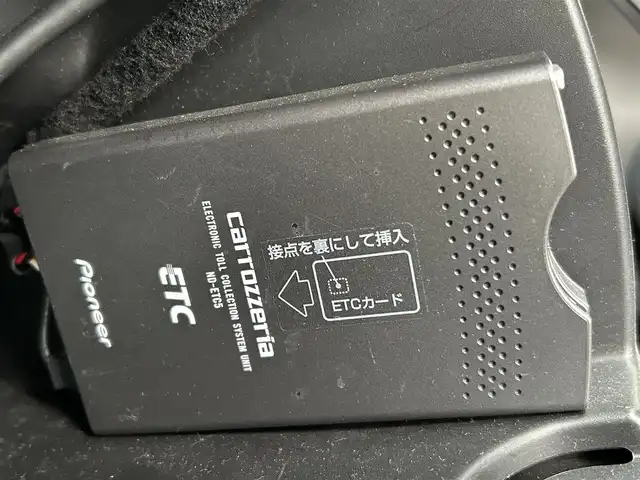 ホンダ フリード G ジャストセレクション 新潟県 2010(平22)年 10.4万km プレミアムホワイトパール 社外ナビ【フルセグTV/FM・AM/】/バックカメラ/後席モニター/ETC/ドライブレコーダー/片側パワースライドドア/スペアキー2本/純正フロアマット/HIDヘッドライト