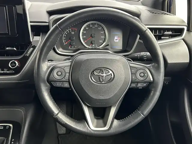 トヨタ カローラ スポーツ G 道央・札幌 2018(平30)年 5.6万km ブラッキッシュアゲハガラスフレーク ・４WD/・寒冷地仕様/・純正メモリナビ/　フルセグ/BT/CD/DVD/・バックカメラ/・トヨタセーフティセンス/・プリクラッシュセーフティ/・レーンキープアシスト/・レーダークルーズコントロール/・オートハイビーム/・ブラインドスポットモニター/・ロードサインアシスト/・ステアリングヒーター/・ミラーヒーター/・アイドリングストップ/・横滑り防止装置/・ドアロック連動ミラー/・パドルシフト/・純正フロアマット/・純正AW16インチ/・スマートキー/・プッシュスタート/・取扱説明書/・保証書