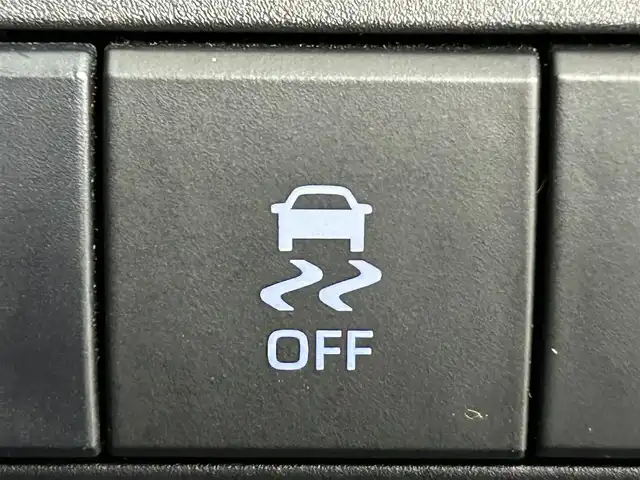 トヨタ カローラ スポーツ G 道央・札幌 2018(平30)年 5.6万km ブラッキッシュアゲハガラスフレーク ・４WD/・寒冷地仕様/・純正メモリナビ/　フルセグ/BT/CD/DVD/・バックカメラ/・トヨタセーフティセンス/・プリクラッシュセーフティ/・レーンキープアシスト/・レーダークルーズコントロール/・オートハイビーム/・ブラインドスポットモニター/・ロードサインアシスト/・ステアリングヒーター/・ミラーヒーター/・アイドリングストップ/・横滑り防止装置/・ドアロック連動ミラー/・パドルシフト/・純正フロアマット/・純正AW16インチ/・スマートキー/・プッシュスタート/・取扱説明書/・保証書