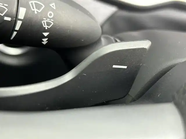 トヨタ カローラ スポーツ G 道央・札幌 2018(平30)年 5.6万km ブラッキッシュアゲハガラスフレーク ・４WD/・寒冷地仕様/・純正メモリナビ/　フルセグ/BT/CD/DVD/・バックカメラ/・トヨタセーフティセンス/・プリクラッシュセーフティ/・レーンキープアシスト/・レーダークルーズコントロール/・オートハイビーム/・ブラインドスポットモニター/・ロードサインアシスト/・ステアリングヒーター/・ミラーヒーター/・アイドリングストップ/・横滑り防止装置/・ドアロック連動ミラー/・パドルシフト/・純正フロアマット/・純正AW16インチ/・スマートキー/・プッシュスタート/・取扱説明書/・保証書