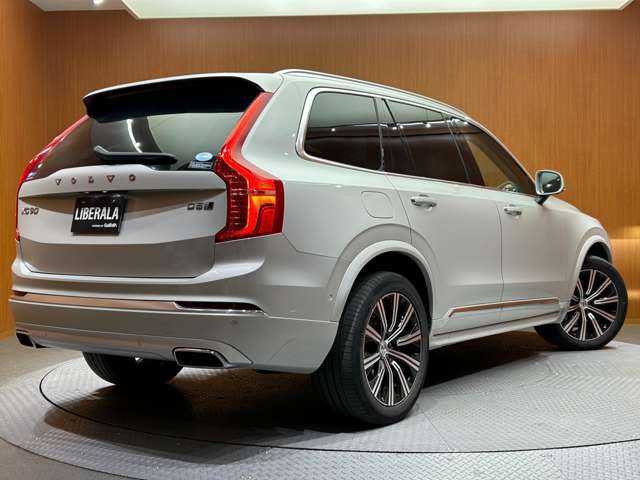 ボルボ ＸＣ９０ D5 AWD インスクリプション 千葉県 2020(令2)年 4.2万km 白 ＡＣＣ　/白革　/ｈａｒｍａｎｋａｒｄｏｎサウンド　/ＨＵＤ　/ナビ　/ＴＶ　/３６０°　/シートＨ　/ベンチレーション　/Ｂｌｕｅｔｏｏｔｈ接続　/電動リアゲート　/純正２０インチＡＷ　/ワンオーナー　/ドラレコ　/ＥＴＣ
