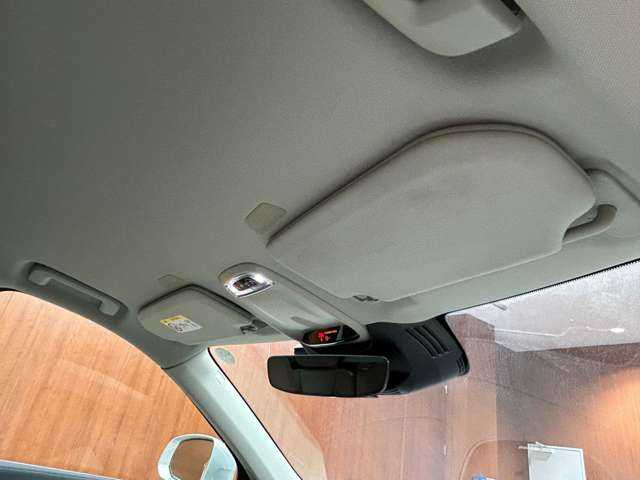 ボルボ ＸＣ９０ D5 AWD インスクリプション 千葉県 2020(令2)年 4.2万km 白 ＡＣＣ　/白革　/ｈａｒｍａｎｋａｒｄｏｎサウンド　/ＨＵＤ　/ナビ　/ＴＶ　/３６０°　/シートＨ　/ベンチレーション　/Ｂｌｕｅｔｏｏｔｈ接続　/電動リアゲート　/純正２０インチＡＷ　/ワンオーナー　/ドラレコ　/ＥＴＣ