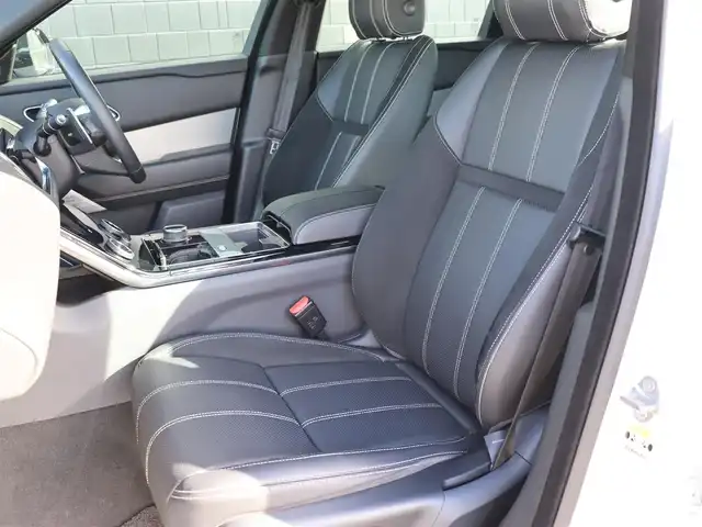 ランドローバー レンジローバーヴェラール Rダイナミック S 180PS 宮城県 2017(平29)年 6.3万km フジホワイト ワンオーナー　/純正ナビ【ＢＴ／ＵＳＢ/フルセグTV】/３６０°カメラ　/ハーフレザーシート　/パドルシフト　/前席パワーシート/運転席メモリー付き　/前方ドライブレコーダー　/ステアリングアシスト　/レーンキープアシスト/ブラインドスポットアシスト　/アダプティブクルーズコントロール　/前席シートヒーター/ダウンヒルアシストコントロール/ブラインドスポットアシスト/衝突回避/パワーテールゲート/LEDヘッドライト/純正19インチAW/スマートキー/禁煙車