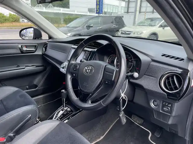 トヨタ カローラ フィールダー 1．5G エアロツアラー W×B 山形県 2014(平26)年 8.9万km ブラックマイカ (株)IDOMが運営する【じしゃロン山形店】の自社ローン専用車両になります。/こちらは現金またはオートローンご利用時の価格です。/自社ローンご希望の方は別途その旨お申付け下さい。/メモリナビ/ビルトインETC/ALLパワーウィンドウ/ウィンカーミラー/ISOFIX/プッシュスタート/スマートキー/フォグランプ/純正フロアマット