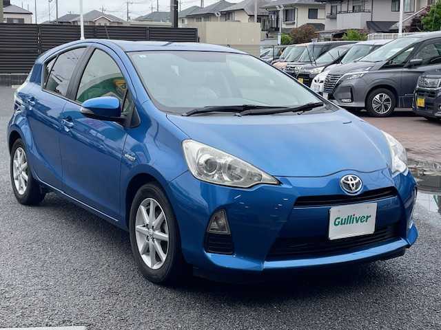 トヨタ アクア G 埼玉県 2013(平25)年 3.4万km コバルトブルーメタリック 自店代車車両/他店落札不可