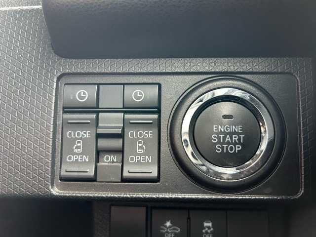 ダイハツ タント カスタム X 千葉県 2023(令5)年 1.4万km ブラックマイカメタリック 社外メモリナビ/CD/DVD/Bluetooth/フルセグTV/前後ドライブレコーダー/ETC/バックカメラ/両側パワースライドドア/衝突被害軽減システム/標識認識機能/誤発進抑制機能/ふらつき警報/先行車発進お知らせ/レーンキープコントロール/スマートキー/アイドリングストップ/横滑り防止装置/衝突被害軽減システム/ハーフレザーシート/前席シートヒーター/社外14インチアルミホイール/社外フロアマット/保証書・取扱説明書/ナビ取扱説明書