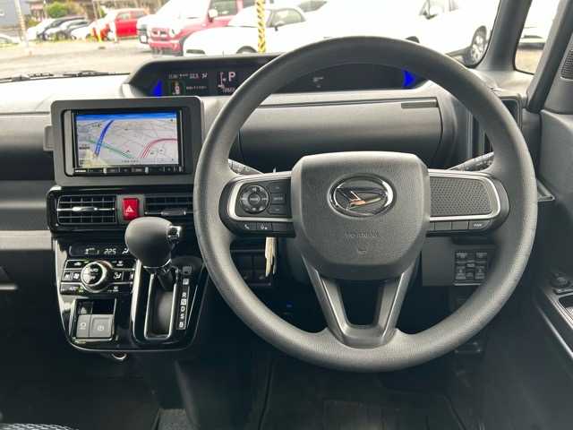 ダイハツ タント カスタム X 千葉県 2023(令5)年 1.4万km ブラックマイカメタリック 社外メモリナビ/CD/DVD/Bluetooth/フルセグTV/前後ドライブレコーダー/ETC/バックカメラ/両側パワースライドドア/衝突被害軽減システム/標識認識機能/誤発進抑制機能/ふらつき警報/先行車発進お知らせ/レーンキープコントロール/スマートキー/アイドリングストップ/横滑り防止装置/衝突被害軽減システム/ハーフレザーシート/前席シートヒーター/社外14インチアルミホイール/社外フロアマット/保証書・取扱説明書/ナビ取扱説明書