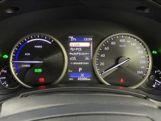 レクサス ＮＸ 300h バージョンL 三重県 2018(平30)年 4.6万km レッドマイカクリスタルシャイン メーカーナビ/【CD/DVD/SD/Bluetooth】/地デジ対応テレビ/バックカメラ/プリクラッシュセーフティ/・LDA/・昼夜歩行者感知/・レーダークルーズコントロール/・BSM/赤革シート/・全席パワーシート/・前席シートヒーター /・前席ベンチレーション/・D席メモリ付きシート/3眼LEDヘッドライト/オートライト/オートハイビーム/革巻きステア/リモコン/ステアリングヒーター/前後クリアランスソナー/パドルシフト/前後ドライブレコーダー(SD無し)