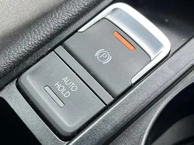 フォルクスワーゲン ゴルフ トゥーラン TDI プレミアム 静岡県 2020(令2)年 6万km インジウムグレーメタリッ ホワイトレザーシート/アダプティブクルーズコントロール/DiscoverPro/（フルセグ/BT/CD/DVD)/電動リアゲート/前後PDC/LEDヘッドライト/パーキングアシスト/電動シート/シートヒーター/スマートキー/LKA/BSM/バックカメラ/純正17インチアルミホイール