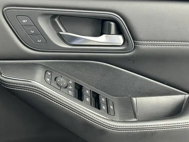 日産 エクストレイル X e－4ORCE エクストリーマーX 熊本県 2022(令4)年 6.2万km カスピアンブルー 禁煙車　/純正ナビ　/純正前後ドライブレコーダー　/ビルトインＥＴＣ２．０　/前後クリアランスソナー　/前席シートヒーター　/ステアリングヒーター/前席パワーシート　/レーダークルーズコントロール　/ブラインドスポットモニター/インテリジェントエマージェンシーブレーキ/前方衝突予測警報/プロパイロット/ハイビームアシスト/踏み間違い衝突防止アシスト/標識認識機能/車線逸脱警報/ふらつき警報機能/後退時車両検知警報/横滑り防止/パワーバックドア/ハーフレザーシート/純正フロアマット/純正１８インチAW/オートライト/LEDヘッドライト/フォグライト/スマートキー/プッシュスタート/スペアキー1本