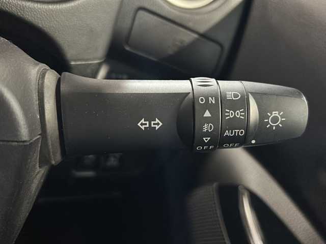 日産 デイズ ルークス ハイウェイスターX 静岡県 2018(平30)年 4万km スパークリングレッドM 【主要装備】/純正ナビ　/アラウンドビューモニター　/ドライブレコーダー　/片側パワースライドドア　/ＥＴＣ　/プッシュスタート　/スマートキー　/スペアキー有り　/プリクラッシュセーフティ　/ステアリングスイッチ　/純正14インチアルミホイール/LEDヘッドライト/アイドリングストップ