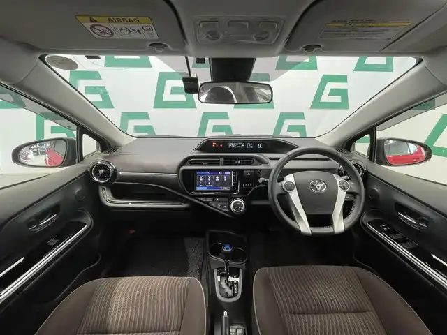 トヨタ アクア G 鹿児島県 2016(平28)年 4.5万km スーパーレッドⅤ ・ナビ（ワンセグＴＶ・ＢＴ・ＦＭ・ＡＭ・ＣＤ・ＤＶＤ・ＳＤ）/・バックカメラ　/・ＥＴＣ　/・前方ドラレコ　/・クルーズコントロール　/・オートマチックハイビーム　/・レーンキープアシスト　/・衝突軽減ブレーキ/・DN席シートヒーター/・スペアキー