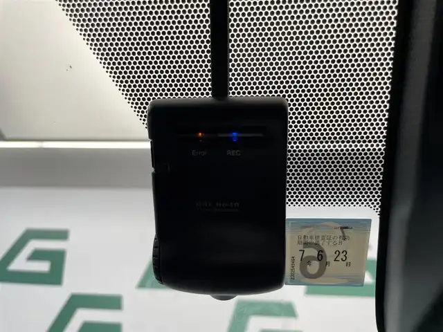 トヨタ アクア G 鹿児島県 2016(平28)年 4.5万km スーパーレッドⅤ ・ナビ（ワンセグＴＶ・ＢＴ・ＦＭ・ＡＭ・ＣＤ・ＤＶＤ・ＳＤ）/・バックカメラ　/・ＥＴＣ　/・前方ドラレコ　/・クルーズコントロール　/・オートマチックハイビーム　/・レーンキープアシスト　/・衝突軽減ブレーキ/・DN席シートヒーター/・スペアキー