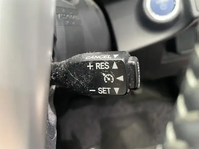 トヨタ アクア G 鹿児島県 2016(平28)年 4.5万km スーパーレッドⅤ ・ナビ（ワンセグＴＶ・ＢＴ・ＦＭ・ＡＭ・ＣＤ・ＤＶＤ・ＳＤ）/・バックカメラ　/・ＥＴＣ　/・前方ドラレコ　/・クルーズコントロール　/・オートマチックハイビーム　/・レーンキープアシスト　/・衝突軽減ブレーキ/・DN席シートヒーター/・スペアキー