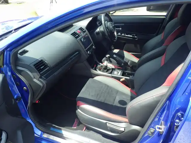 スバル ＷＲＸ ＳＴＩ STI タイプS 千葉県 2018(平30)年 6.3万km WRブルーパール SIドライブ/スバルリヤビークルディテクション/運転席パワーシート/ハーフレザーシート/ダイヤトーンサウンドナビ/地デジTV/【DVD/CD再生機能　Bluetooth接続】/バックカメラ/革巻きステアリング/ETC/LEDヘッドライト/フォグライト/ウインカーミラー/純正19インチアルミホイル/サイド/カーテンエアバッグ/キーレスアクセス
