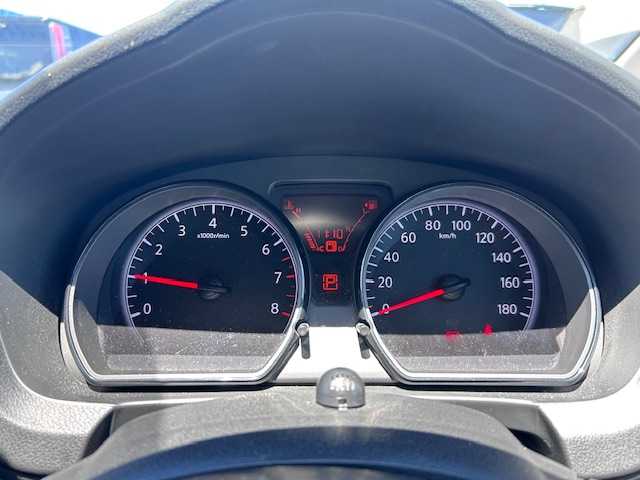 日産 ノート X 大阪府 2018(平30)年 3万km ブリリアントホワイトパール ナビ　/フルセグ　/Bluetooth　/全方位カメラ　/デジタルインナーミラー　/前後コーナーセンサー　/LEDヘッドライト　/オートライト　/ETC　/スマートキー　/フロアーマット