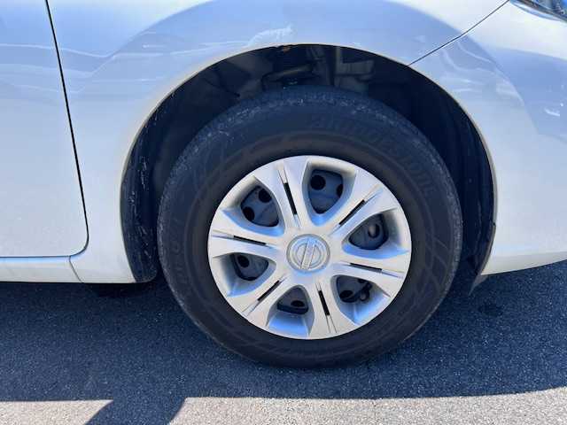 日産 ノート X 大阪府 2018(平30)年 3万km ブリリアントホワイトパール ナビ　/フルセグ　/Bluetooth　/全方位カメラ　/デジタルインナーミラー　/前後コーナーセンサー　/LEDヘッドライト　/オートライト　/ETC　/スマートキー　/フロアーマット