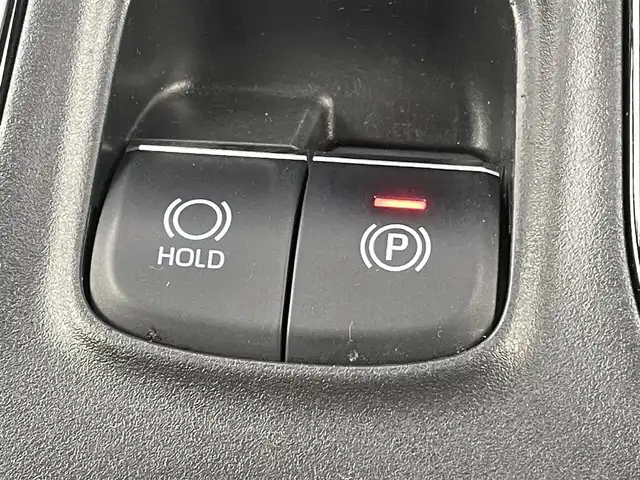 トヨタ カローラ スポーツ G スタイルパッケージ 千葉県 2021(令3)年 4.3万km アティチュードブラックマイカ セーフティセンス（予防安全パッケージ）/・プリクラッシュセーフティシステム/・レーンディパーチャーアラート/・ブレーキ制御付レーダークルーズコントロール/・オートマチックハイビーム/・ロードサインアシスト/純正7型ディスプレイオーディオ/・Bluetoothオーディオ/・バックカメラ/前後コーナーセンサー/専用ブラック塗装17インチAW/専用ハーフレザーシート/LEDヘッドライト/スマートキー/ビルトインETC