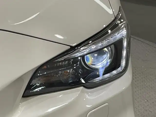 スバル ＷＲＸ Ｓ４ 2．0GT‐S アイサイト 愛知県 2017(平29)年 0.1万km クリスタルホワイトP 純正8インチナビ/（Bluetooth/AM/FM/フルセグTV）/衝突軽減ブレーキ/レーダークルーズコントロール/ドライブレコーダー/シートヒーター/パワーシート/電動リアゲート/LEDオートライト/ワンオーナー/ETD/バックカメラ/サイドカメラ/4WD/コーナーセンサー/純正18インチAW/スペアキー有