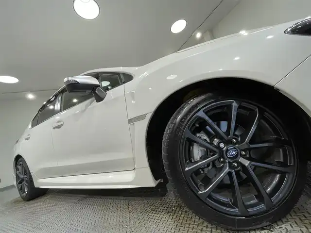 スバル ＷＲＸ Ｓ４ 2．0GT‐S アイサイト 愛知県 2017(平29)年 0.1万km クリスタルホワイトP 純正8インチナビ/（Bluetooth/AM/FM/フルセグTV）/衝突軽減ブレーキ/レーダークルーズコントロール/ドライブレコーダー/シートヒーター/パワーシート/電動リアゲート/LEDオートライト/ワンオーナー/ETD/バックカメラ/サイドカメラ/4WD/コーナーセンサー/純正18インチAW/スペアキー有