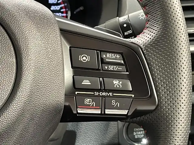 スバル ＷＲＸ Ｓ４ 2．0GT‐S アイサイト 愛知県 2017(平29)年 0.1万km クリスタルホワイトP 純正8インチナビ/（Bluetooth/AM/FM/フルセグTV）/衝突軽減ブレーキ/レーダークルーズコントロール/ドライブレコーダー/シートヒーター/パワーシート/電動リアゲート/LEDオートライト/ワンオーナー/ETD/バックカメラ/サイドカメラ/4WD/コーナーセンサー/純正18インチAW/スペアキー有