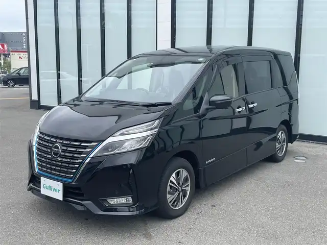 日産 セレナ e－パワー ハイウェイスター V 大阪府 2020(令2)年 4.9万km ダイヤモンドブラック 純正10インチナビ /ビルトインETC /全方位モニター　/ドライブレコーダー（前）　/両側パワースライドドア　/クルーズコントロール　/純正15インチアルミホイール　/LEDヘッドランプ　/純正フロアマット　/セーフティパックA/フリップダウンモニター