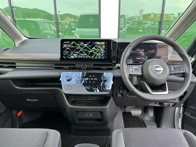 日産 セレナ e－パワー ハイウェイスター V 香川県 2025(令7)年 0.1千km プリズムホワイト プロパイロット/純正12.3インチナビ/アラウンドビューモニター/バックカメラ/両側ハンズフリーオートスライド/インテリジェントルームミラー/革巻きステアリング/ステアリングリモコン/LEDライト/電動パーキングブレーキ/BSM/スマートキー/プッシュスタート/リアサンシェード