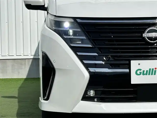 日産 セレナ e－パワー ハイウェイスター V 香川県 2025(令7)年 0.1千km プリズムホワイト プロパイロット/純正12.3インチナビ/アラウンドビューモニター/バックカメラ/両側ハンズフリーオートスライド/インテリジェントルームミラー/革巻きステアリング/ステアリングリモコン/LEDライト/電動パーキングブレーキ/BSM/スマートキー/プッシュスタート/リアサンシェード