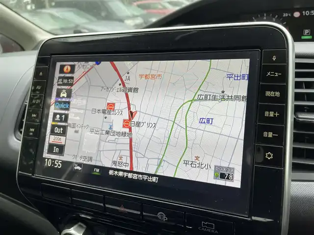 日産 セレナ X V 栃木県 2020(令2)年 10.6万km ブリリアントシルバー (株)IDOMが運営する【じしゃロン宇都宮店】の自社ローン専用車両になります。こちらは現金またはオートローンご利用時の価格です。自社ローンご希望の方は別途その旨お申付け下さい/禁煙車/純正１０インチナビ/アラウンドビューモニター/Ｂｌｕｅｔｏｏｔｈ接続/ＣＤ／ＤＶＤ/プロパイロット/後席用モニター/サンシェード/両側パワースライドドア/撥水シート/ＬＥＤヘッドライト/ＥＴＣ