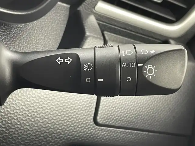 トヨタ ルーミー カスタムG－T 茨城県 2021(令3)年 3.9万km ブラックマイカメタリック 純正9型ナビ/バックカメラ/フルセグ/衝突被害軽減ブレーキ/車線逸脱抑制装置/レーダークルーズコントロール/オートマチックハイビーム/クリアランスソナー/両側電動スライドドア/ETC2.0/シートヒーター/純正15インチAW/LEDヘッドライト/スマートキー