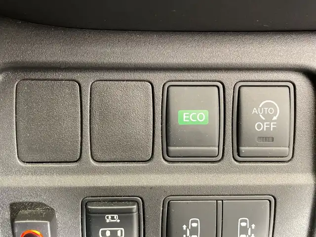 日産 セレナ ハイウェイスター プロパイロットED 栃木県 2016(平28)年 6.7万km ダイヤモンドブラック 2トーン 純正ナビ(MM516D-L)/(フルセグTV・Bluetooth・CD・DVD・Blu-ray・SD・USB)/後席モニター/プロパイロット/衝突軽減ブレーキ/レーンキープアシスト/オートクルーズコントロール/前後コーナーセンサー/バックカメラ/シルバールーフ2トーン/両側パワースライドドア/電動パーキングブレーキ/オートホールド/LEDヘッドライト/オートライト/フロントフォグランプ/前席シートヒーター/アイドリングストップ/純正アルミホイール/純正フロアマット/ビルトインETC/スマートキー