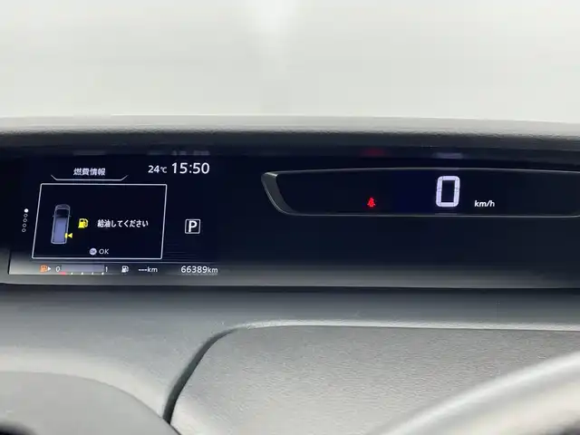 日産 セレナ ハイウェイスター プロパイロットED 栃木県 2016(平28)年 6.7万km ダイヤモンドブラック 2トーン 純正ナビ(MM516D-L)/(フルセグTV・Bluetooth・CD・DVD・Blu-ray・SD・USB)/後席モニター/プロパイロット/衝突軽減ブレーキ/レーンキープアシスト/オートクルーズコントロール/前後コーナーセンサー/バックカメラ/シルバールーフ2トーン/両側パワースライドドア/電動パーキングブレーキ/オートホールド/LEDヘッドライト/オートライト/フロントフォグランプ/前席シートヒーター/アイドリングストップ/純正アルミホイール/純正フロアマット/ビルトインETC/スマートキー