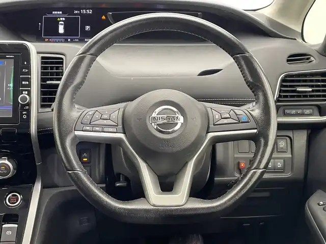 日産 セレナ ハイウェイスター プロパイロットED 栃木県 2016(平28)年 6.7万km ダイヤモンドブラック 2トーン 純正ナビ(MM516D-L)/(フルセグTV・Bluetooth・CD・DVD・Blu-ray・SD・USB)/後席モニター/プロパイロット/衝突軽減ブレーキ/レーンキープアシスト/オートクルーズコントロール/前後コーナーセンサー/バックカメラ/シルバールーフ2トーン/両側パワースライドドア/電動パーキングブレーキ/オートホールド/LEDヘッドライト/オートライト/フロントフォグランプ/前席シートヒーター/アイドリングストップ/純正アルミホイール/純正フロアマット/ビルトインETC/スマートキー