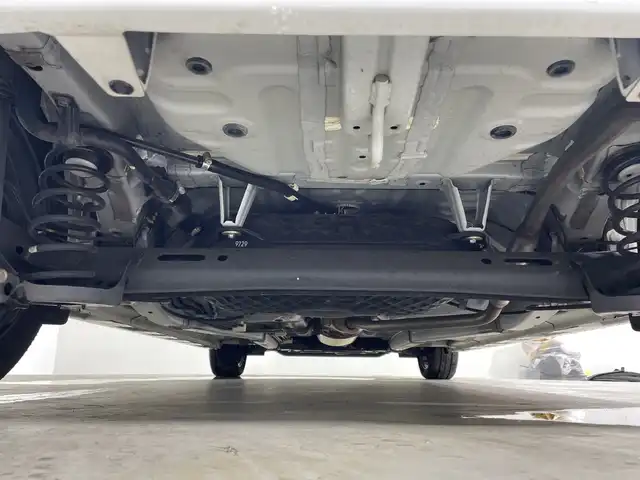 ダイハツ タント カスタム RS 福岡県 2019(令1)年 2.6万km ブラックマイカメタリック/シャイニングホワイトパール 純正ナビ9型/（BT/CD/DVD/AM/FM/iPod/SD）/フルセグTV/ETC/コーナーセンサー前後/レーンキープアシスト/ハンドル支援　/パーキングアシスト/先行車発信お知らせ機能/標識認識機能/衝突被害軽減システム/横滑り防止/運転席ロングスライド/レーダークルーズコントロール/ステアリングスイッチ/全方位カメラ/両側パワースライド/ハーフレザー/オートライト/オートハイビーム/純正フロアマット/純正15インチアルミ/ドアバイザー/スマートキー/取説