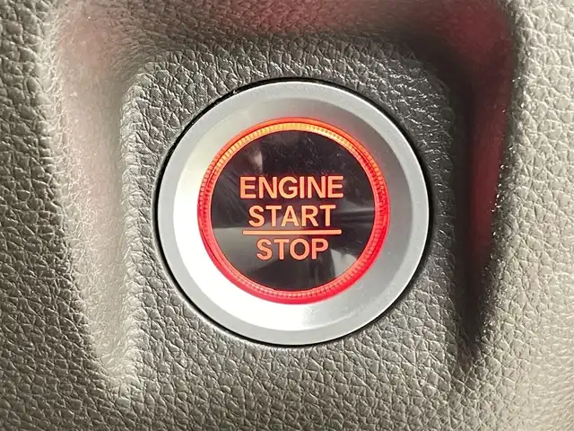 ホンダ Ｎ ＷＧＮ L ホンダセンシング 千葉県 2020(令2)年 3.1万km ルナシルバーM 禁煙車/ホンダセンシング/●衝突軽減ブレーキ〈CMBS〉/●誤発進抑制機能/●歩行者事故低減ステアリング/●先行車発進お知らせ機能/●標識認識機能/●路外逸脱抑制機能/●渋滞追従機能付ACC〈アダプティブ・クルーズ・コントロール〉●LKAS〈車線維持支援システム〉/●後方誤発進抑制機能/●オートハイビーム/純正ナビ(VXM-204VFi)/CD DVD SD USB Bluetooth/フルセグTV/バックカメラ/ビルトインETC/シートヒーター/横滑り防止機能/社外14インチアルミホイール/純正フロアマット