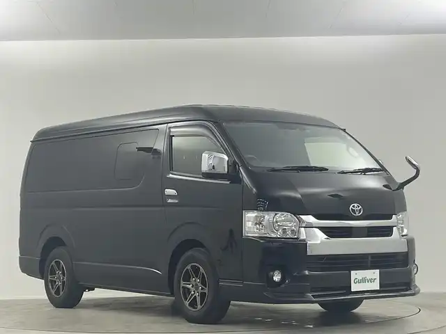 トヨタ ハイエース GL 埼玉県 2022(令4)年 1.8万km ブラックマイカ モデリスタエアロ　純正ナビ　バックカメラ　ドライブレコーダー　１００Ｖ電源　レーンキープアシスト　衝突軽減システム　純正ＬＥＤヘッドライト　片側パワースライド　スマートキー　ＥＴＣ２．０　禁煙車