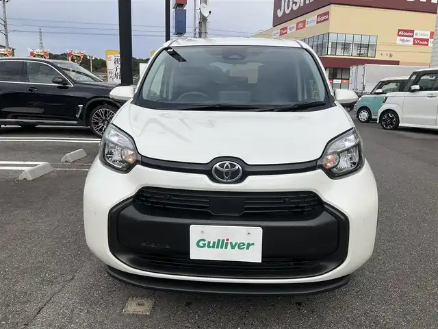 トヨタ シエンタ ハイブリッド G 滋賀県 2024(令6)年 0.6万km ホワイトパールクリスタルシャイン トヨタセーフティセンス/ブラインドスポットモニター/クルーズコントロール/4WD/7人乗り/純正ディスプレイオーディオ/　Bluetooth フルセグテレビ/バックカメラ/ビルトインETC/両側パワースライドドア/ドライブレコーダー/LEDヘッドライト/ブレーキホールド/電動パーキングブレーキ/スペアキー有り/取扱説明書/保証書