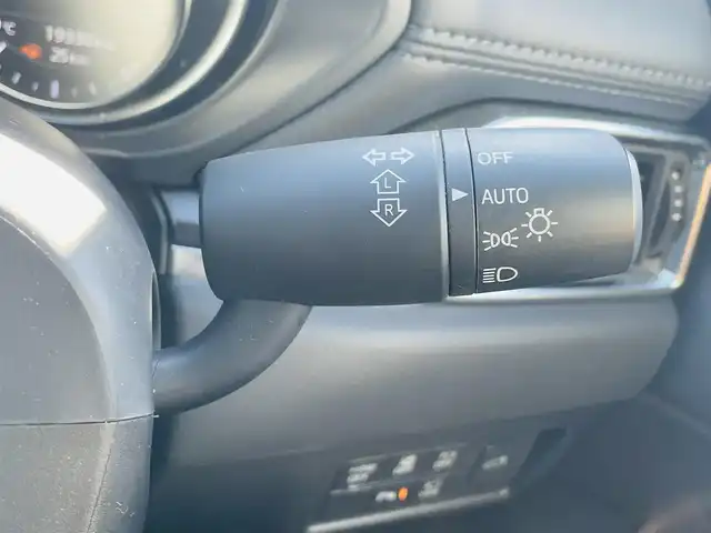 マツダ ＣＸ－８ XD ブラックトーンエディション 熊本県 2023(令5)年 2万km ポリメタルグレーM 純正ナビ/・AM/FM/USB/BT/SD/・アップルカープレイ/アンドロイドオート/・フルセグTV/スマートシティブレーキサポート/AT誤発進抑制装置/レーンキープアシストサポート/クルージング＆トラフィックサポート/ブラインドスポットモニター/360°ビュー/ハイビームコントロールシステム/ヘッドアップディスプレイ/置くだけ充電/前席パワーシート/前席シートヒーター/LEDヘッドライト/ETC2.0/パワーバックドア/革巻きステアリング/ステアリングスイッチ/電動パーキングブレーキ/オートホールドブレーキ/社外コイルマット/純正アルミホイール/電動格納ミラー/ウインカーミラー