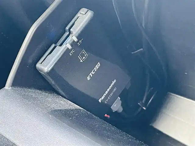 マツダ ＣＸ－８ XD ブラックトーンエディション 熊本県 2023(令5)年 2万km ポリメタルグレーM 純正ナビ/・AM/FM/USB/BT/SD/・アップルカープレイ/アンドロイドオート/・フルセグTV/スマートシティブレーキサポート/AT誤発進抑制装置/レーンキープアシストサポート/クルージング＆トラフィックサポート/ブラインドスポットモニター/360°ビュー/ハイビームコントロールシステム/ヘッドアップディスプレイ/置くだけ充電/前席パワーシート/前席シートヒーター/LEDヘッドライト/ETC2.0/パワーバックドア/革巻きステアリング/ステアリングスイッチ/電動パーキングブレーキ/オートホールドブレーキ/社外コイルマット/純正アルミホイール/電動格納ミラー/ウインカーミラー