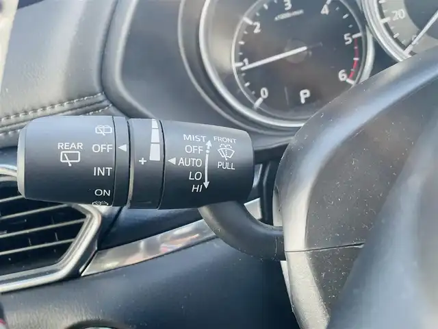 マツダ ＣＸ－８ XD ブラックトーンエディション 熊本県 2023(令5)年 2万km ポリメタルグレーM 純正ナビ/・AM/FM/USB/BT/SD/・アップルカープレイ/アンドロイドオート/・フルセグTV/スマートシティブレーキサポート/AT誤発進抑制装置/レーンキープアシストサポート/クルージング＆トラフィックサポート/ブラインドスポットモニター/360°ビュー/ハイビームコントロールシステム/ヘッドアップディスプレイ/置くだけ充電/前席パワーシート/前席シートヒーター/LEDヘッドライト/ETC2.0/パワーバックドア/革巻きステアリング/ステアリングスイッチ/電動パーキングブレーキ/オートホールドブレーキ/社外コイルマット/純正アルミホイール/電動格納ミラー/ウインカーミラー