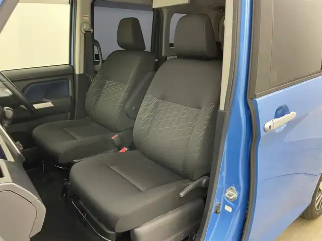 トヨタ タンク カスタムG 岡山県 2019(令1)年 5.7万km ファインブルーマイカメタリック 純正9インチナビ/・FM/AM/Bluetooth/フルセグ/CD/DVD/バックカメラ/12.1インチフリップダウンモニター/ビルトインETC/ドライブレコーダー/両側パワースライドドア/スマートアシスト/・衝突軽減ブレーキ/・レーンキープアシスト/・クルーズコントロール/・コーナーセンサー/・オートハイビーム/LEDヘッドライト/純正フロアマット/純正14インチアルミ/ドアバイザー