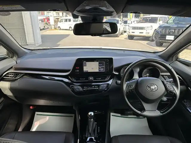 トヨタ Ｃ－ＨＲ G 香川県 2019(平31)年 2.5万km ホワイトパールクリスタルシャイン ワンオーナー/純正SDナビ/フルセグ/CD/DVD/BT/バックカメラ/モデリスタエアロ/社外19インチアルミ/セーフティセンス/レーダークルーズ/オートハイビーム/レーンキープ/ハーフレザーシート/シートヒータ―/ビルトインETC/BSM