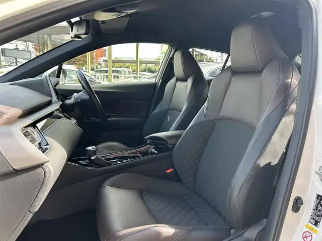トヨタ Ｃ－ＨＲ G 香川県 2019(平31)年 2.5万km ホワイトパールクリスタルシャイン ワンオーナー/純正SDナビ/フルセグ/CD/DVD/BT/バックカメラ/モデリスタエアロ/社外19インチアルミ/セーフティセンス/レーダークルーズ/オートハイビーム/レーンキープ/ハーフレザーシート/シートヒータ―/ビルトインETC/BSM