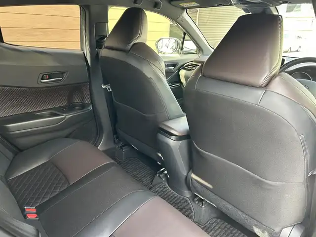 トヨタ Ｃ－ＨＲ G 香川県 2019(平31)年 2.5万km ホワイトパールクリスタルシャイン ワンオーナー/純正SDナビ/フルセグ/CD/DVD/BT/バックカメラ/モデリスタエアロ/社外19インチアルミ/セーフティセンス/レーダークルーズ/オートハイビーム/レーンキープ/ハーフレザーシート/シートヒータ―/ビルトインETC/BSM