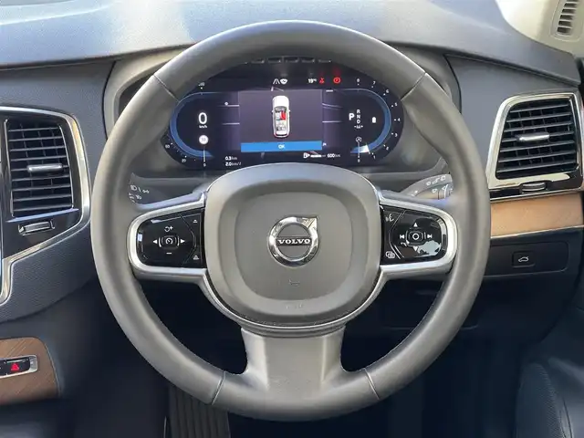 ボルボ ＸＣ９０ プラスB5 AWD 山梨県 2022(令4)年 3.1万km 銀／ガンＭ ワンオーナー　/Ｇｏｏｇｌｅナビ　/ＳＲ　/黒革　/全周囲カメラ　/カープレイ　/アンドロイドＡ　/ＢＴ　/Ｐバックドア　/パイロットＡ　/ＬＫＡ　/ＢＳＡ　/ＡＣＣ　/ＥＴＣ　/シートＨ　/Ｐシート　/ＬＥＤ　/Ａハイビーム　/保証書