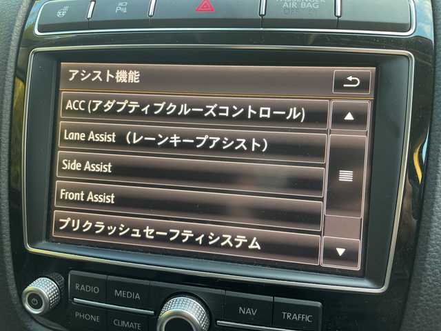 フォルクスワーゲン トゥアレグ V6 Bモーションテクノロジー 茨城県 2015(平27)年 8.6万km 黒 プリクラッシュセーフティシステム/純正ナビ/FM/AM/SD/AUX/Bluetooth接続/ワンセグTV/レザーシート/アダプティブクルーズコントロール/レーンキープアシスト/横滑り防止装置/アラウンドビューモニター/前後コーナーセンサー/パワーシート(D+N席)/メモリーシート(D席)/シートヒーター(D+N席)/ステアリングヒーター/ビルトインETC/保証書/取扱説明書